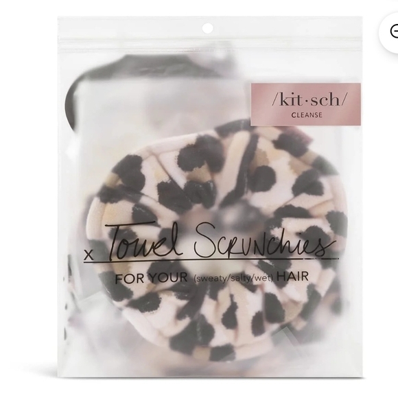 Kitsch Accessories - NWT Kitsch Leopard Microfiber Towel Scrunchies 2 Pack